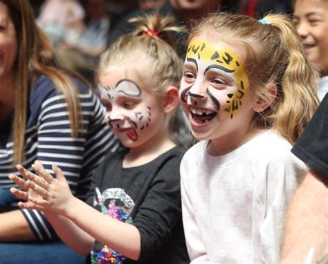 PHOTOS: Hundreds come out for opening of Irem Shrine Circus | News ...