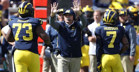 Michigan football's coaching staff No. 4 nationally in total pay