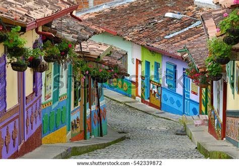 Colorful Houses Guatape Colombia Stock Photo (Edit Now) 542339872