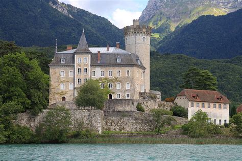 The 10 Best Restaurants In Annecy, France