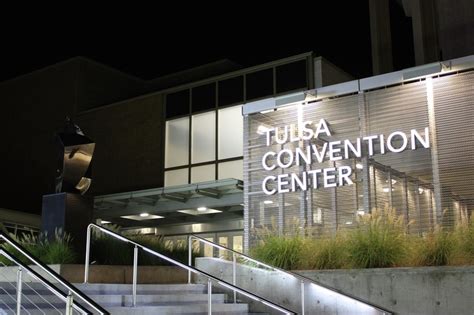 Tulsa Convention Center South Entry - d frantz davies