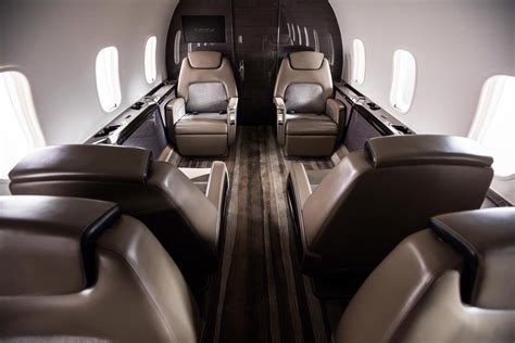 Bombardier Challenger 350 Private Jet Interior | Flexjet