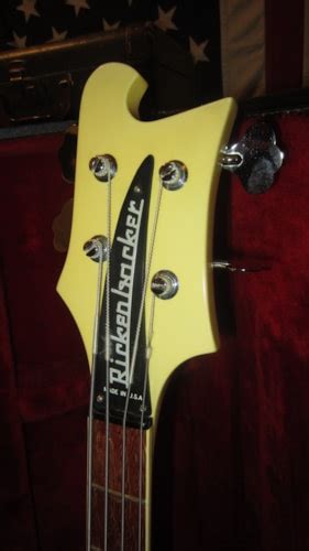 1985 Rickenbacker 4003 White > Guitars Bass | Rivington Guitars