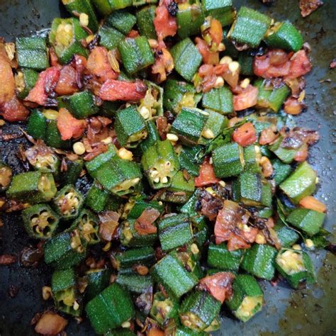 Fried Okra Recipe - How To Make Crispy Bhindi Masala Fry At Home