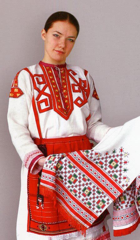 FolkCostume&Embroidery: Costume of the Anatri Chuvash