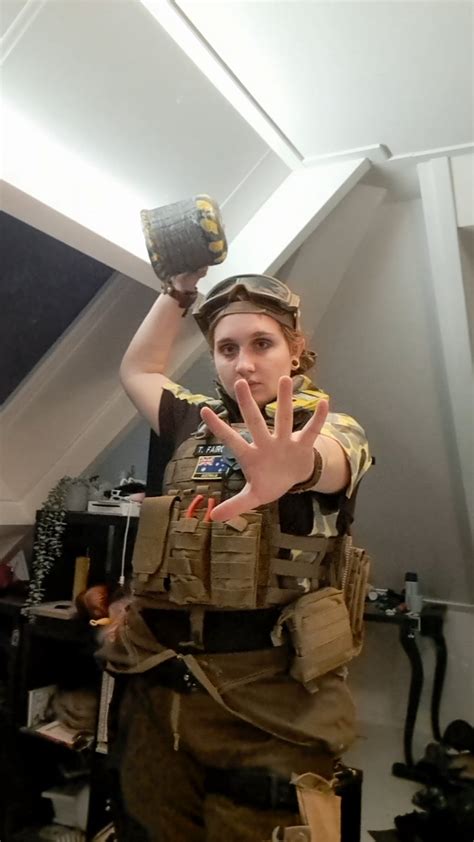 my gridlock cosplay with trax stingers :) : r/Rainbow6