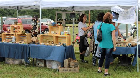 Photo Gallery: 2016 Artisan Market Sept, Oct, Nov – Summerseat Farm, Inc.