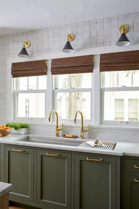 The 11 Best Green Paints for Cabinets, According to Experts | Dark green kitchen, Kitchen ...