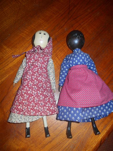 I love old wood peg dolls. These have hand sewn clothing. | Wood peg dolls, Peg dolls, Hand sewing