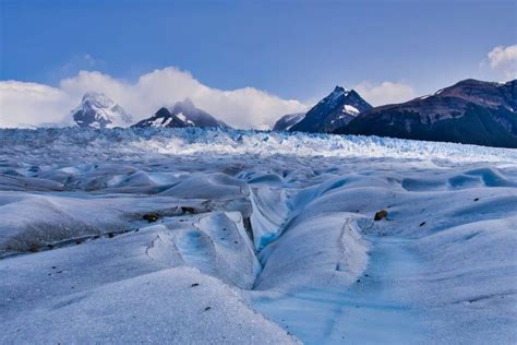 The Perito Moreno Big Ice Glacier Trek (An Amazing 3 Hours on the Ice!)