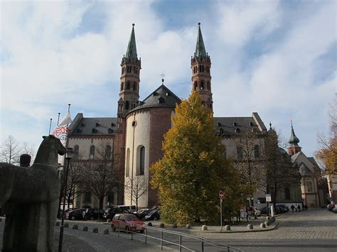 Würzburg Cathedral - Nomads Travel Guide