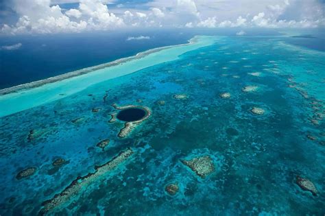 Guide to the Belize Barrier Reef – Belize Adventure