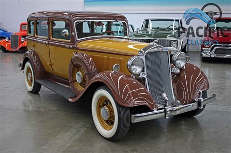 1933 Dodge Sedan - Pacific Classics