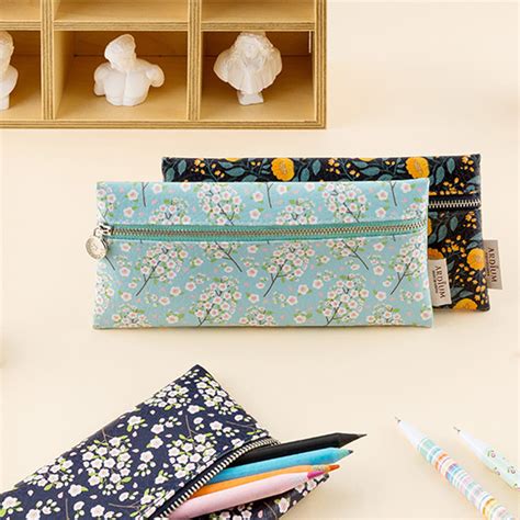 Ardium Flower pattern simple zipper pencil case - fallindesign