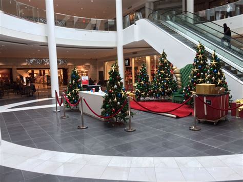 Pentagon City Mall Holiday Hours | ARLnow.com