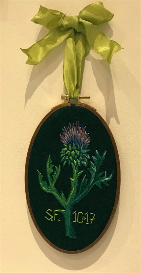 A Scottish Thistle Embroidery in honor of my mom's visit to Berlin ...