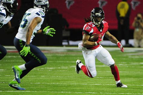 Devonta Freeman's New Contract: 5 Facts You Need to Know