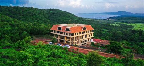 Top 7 Hotels Near Harihareshwar, India - Updated 2024 | Trip101