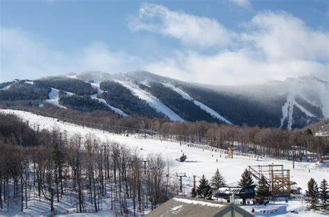 The Best Ski & Snowboard Resorts in Vermont | evo