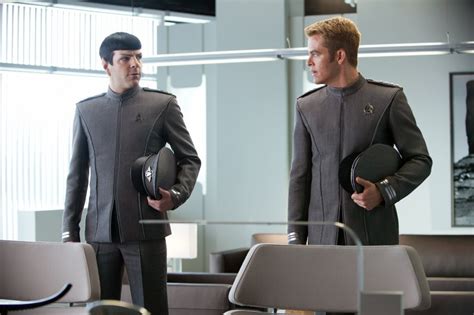 Star Trek Into Darkness Updates Federation Fashion by Returning to the '60s | WIRED