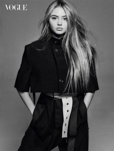 Leni Klum, Daughter of Heidi Klum, Signs With CAA Fashion