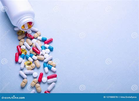 Assorted Pharmaceutical Medicine Tablets And Capsules. Heap Various ...