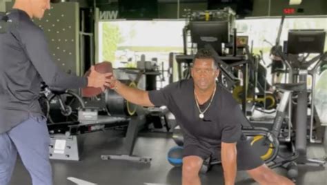 Russell Wilson Teases Bounce-Back Season In New Workout Video | Flipboard