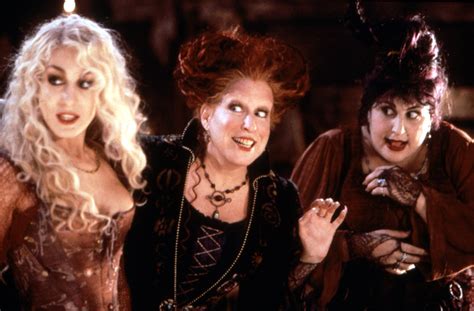 A New ‘Hocus Pocus’ Movie Is Happening—Here’s Everything We Know | Glamour