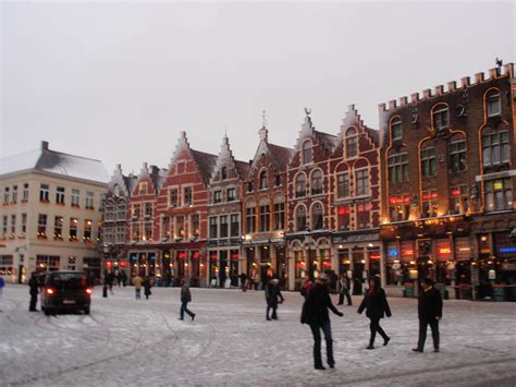 Brujas Belgica Navidad - Mercados Medievales en Europa | Mercadillos de Navidad en ... : Brujas ...