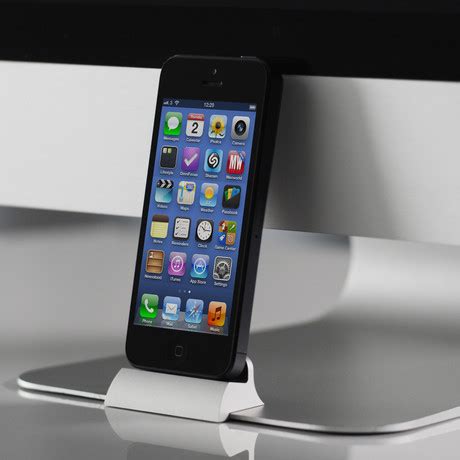 OCDock for iPhone 5 // Mini - OCDesk - Touch of Modern