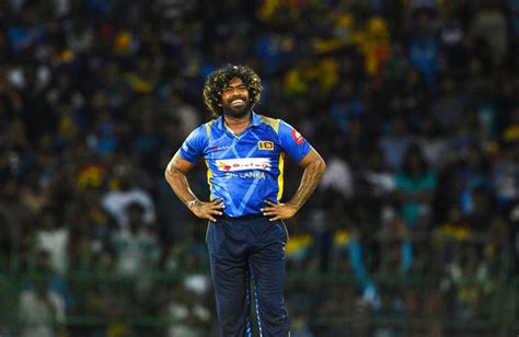 'Slinga' Malinga bids adieu as Sri Lanka crush Bangladesh