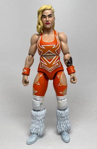 Legends of Lucha Libre - Fanaticos: Taya Valkyrie – Boss Fight Studio ...