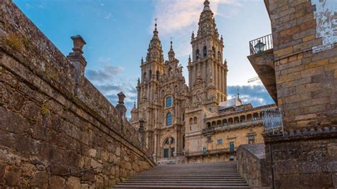 Santiago de Compostela: a Tourist City - Galicia Travels