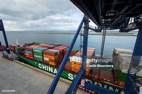 110 China Shipping Container Lines Co Ltd Stock Photos, High-Res ...