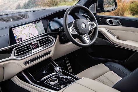 BMW X7 M Sport Package xDrive30d Interior 2019 | AUTOBICS