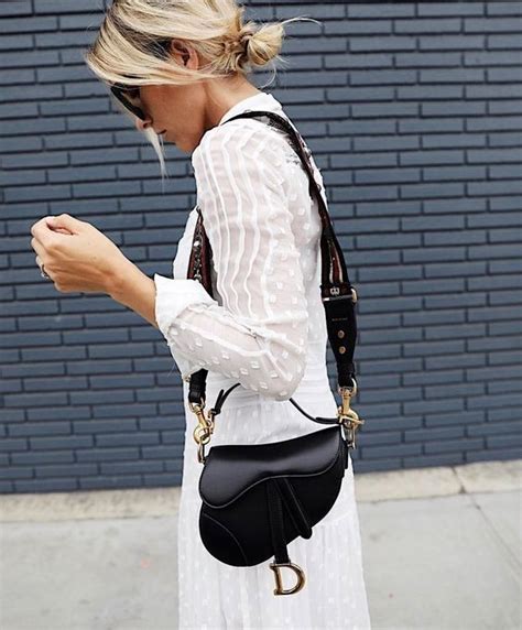 How to style with trendy Dior saddle bag? (24 Street styles) glamhere.com Stylish look for ...