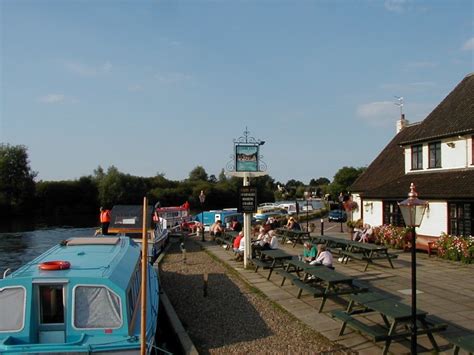 "Ferry Inn, Horning, Norfolk Broads" by Dave Clarke at PicturesofEngland.com