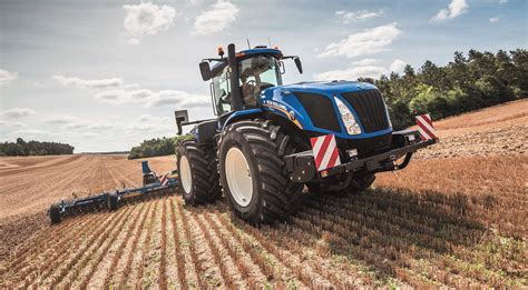 605hp New Holland is 'world's most powerful CVT tractor' - Agriland.ie