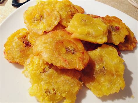 Pan fried green plantains: Directions, calories, nutrition & more ...