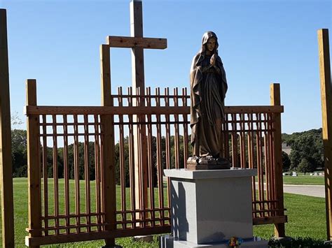 Resurrection Catholic Cemetery | Catholic Cemeteries