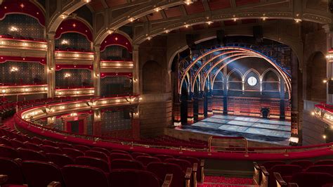 Planning Your Visit | Everything You Need to Know | Lyric Theatre