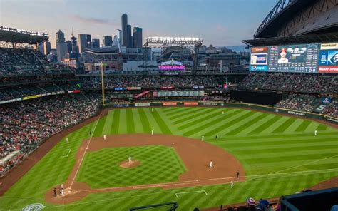 Seattle Mariners - Stadium Dude