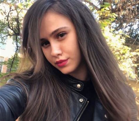 Maria Bakalova Wiki, Age, Bio, Height, Net Worth, Boyfriend, Family