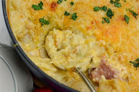 Easy Homemade Au Gratin Scalloped Potatoes and Ham