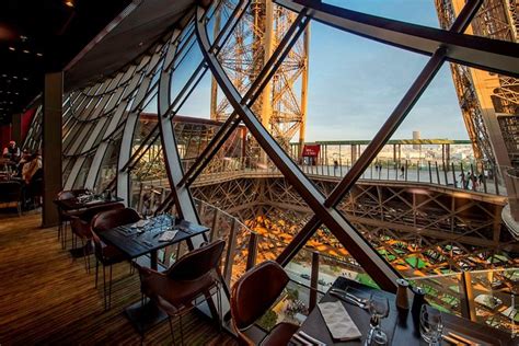 Eiffel Tower Gourmet 4-Course Dinner Experience in Paris 2024