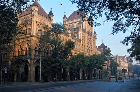 Premium Photo | Architectural details of the famous heritage buildings in Mumbai India