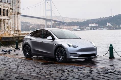 2024 Tesla Model Y Tire Size - Riki Verene