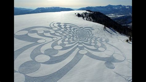 Simon Beck's Snow Art - YouTube