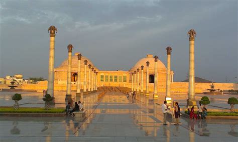 Best 11 Places To Visit In Lucknow | TravelOmama