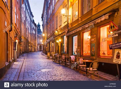 Street scene at night, Gamla Stan, Stockholm, Sweden Stock Photo ...